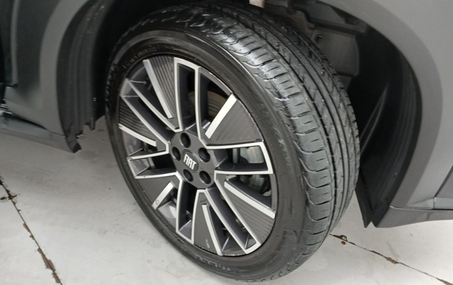 imagem-https://www.socarrao.com.br/sc-vehicle-images-prod/3961962/1789796633637-1_043351.jpg