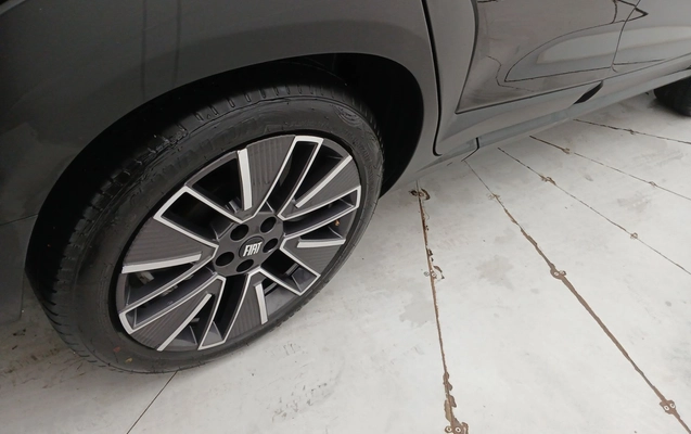 imagem-https://www.socarrao.com.br/sc-vehicle-images-prod/3961962/1789796633639-1_043352.jpg