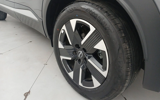 imagem-https://www.socarrao.com.br/sc-vehicle-images-prod/3961970/1789796642455-2_032015.jpg