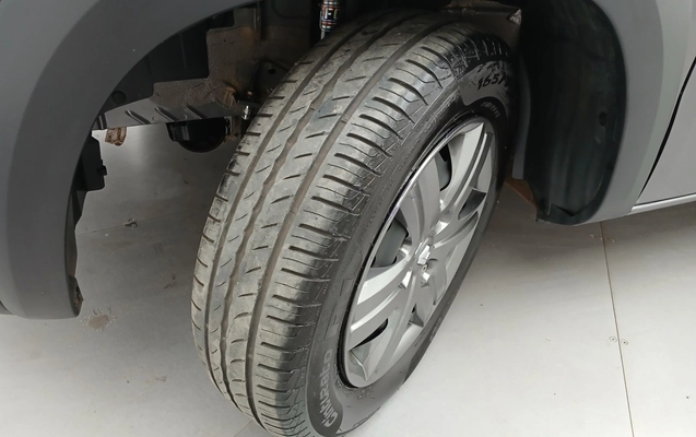 imagem-https://www.socarrao.com.br/sc-vehicle-images-prod/3961996/1789796674225-1_020845.jpg