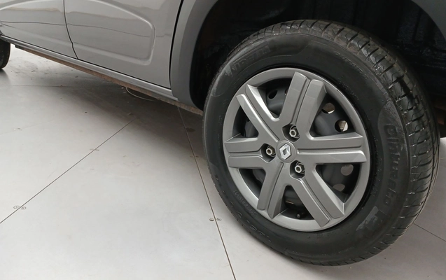 imagem-https://www.socarrao.com.br/sc-vehicle-images-prod/3961996/1789796674225-1_020849.jpg