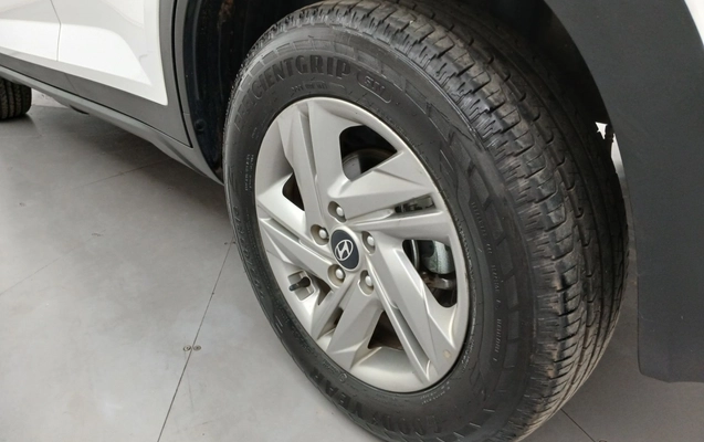 imagem-https://www.socarrao.com.br/sc-vehicle-images-prod/3962003/1789796679877-1_021215.jpg