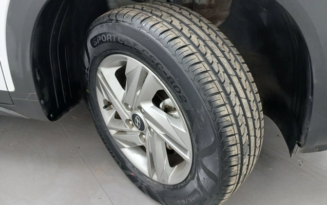 imagem-https://www.socarrao.com.br/sc-vehicle-images-prod/3962003/1789796679877-1_021218.jpg