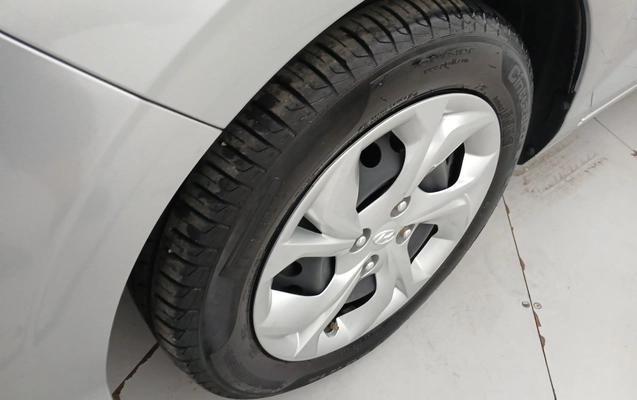 imagem-https://www.socarrao.com.br/sc-vehicle-images-prod/3962029/1789796712379-1_124628.jpg