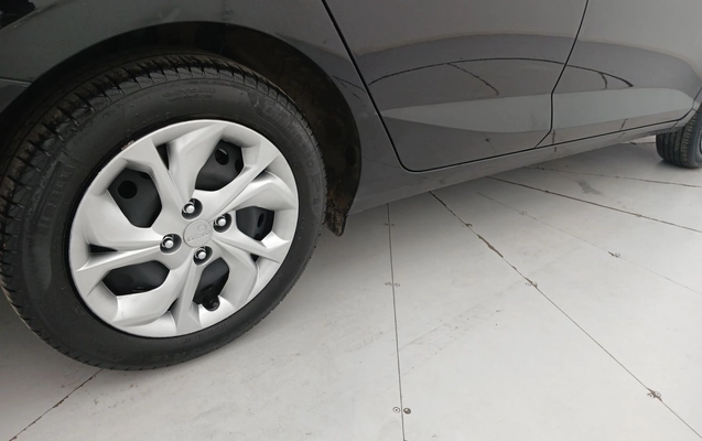 imagem-https://www.socarrao.com.br/sc-vehicle-images-prod/3962062/1789796758355-1_034346.jpg