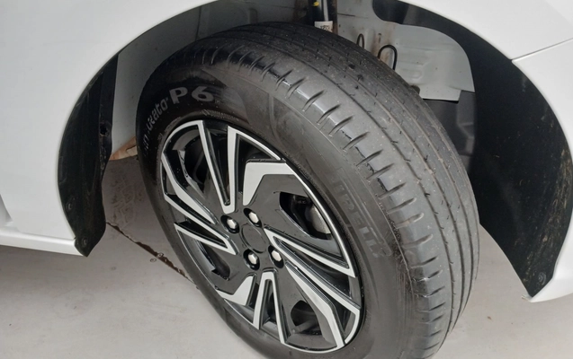 imagem-https://www.socarrao.com.br/sc-vehicle-images-prod/3962092/1789796783688-1_033640.jpg