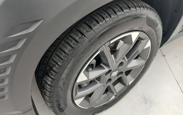 imagem-https://www.socarrao.com.br/sc-vehicle-images-prod/3962102/1789796791208-1_125640.jpg