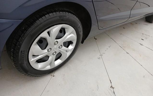 imagem-https://www.socarrao.com.br/sc-vehicle-images-prod/3962133/1789796816413-1_080037.jpg