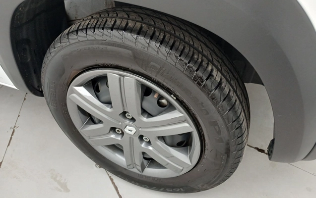 imagem-https://www.socarrao.com.br/sc-vehicle-images-prod/3962139/1789796818982-1_101120.jpg