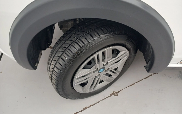 imagem-https://www.socarrao.com.br/sc-vehicle-images-prod/3962159/1789796833797-2_023748.jpg