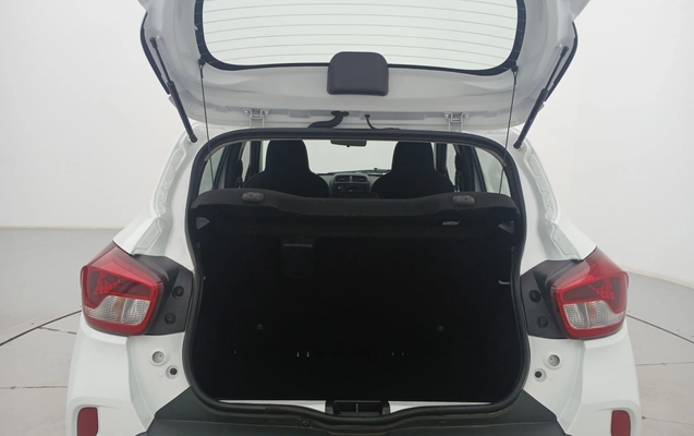 imagem-https://www.socarrao.com.br/sc-vehicle-images-prod/3962175/1789796844011-1_020232.jpg