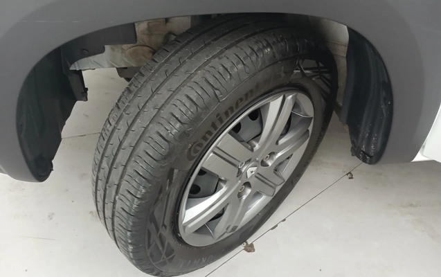 imagem-https://www.socarrao.com.br/sc-vehicle-images-prod/3962181/1789796847128-2_102151.jpg