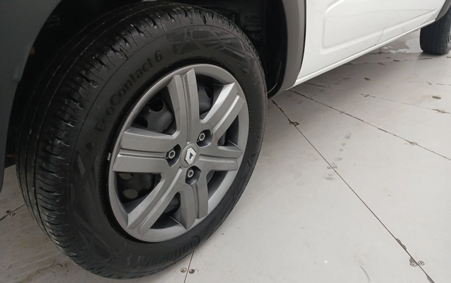 imagem-https://www.socarrao.com.br/sc-vehicle-images-prod/3962181/1789796847129-2_102152.jpg