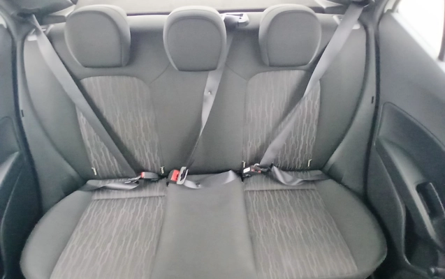 imagem-https://www.socarrao.com.br/sc-vehicle-images-prod/3962188/1789796857139-2_034303.jpg