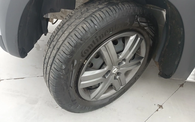 imagem-https://www.socarrao.com.br/sc-vehicle-images-prod/3962193/1789796860106-1_111138.jpg