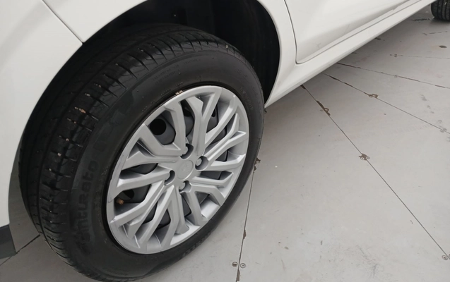 imagem-https://www.socarrao.com.br/sc-vehicle-images-prod/3962197/1789796861136-1_013522.jpg