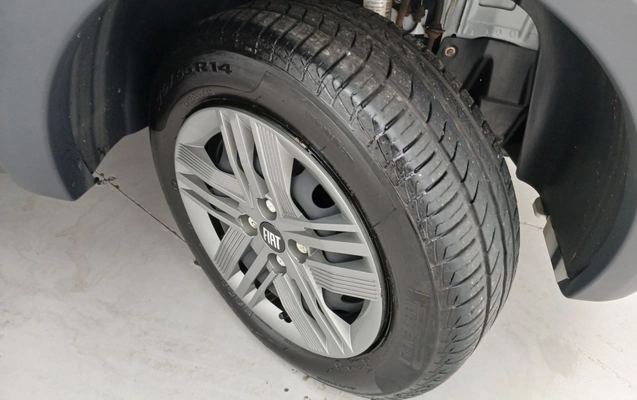 imagem-https://www.socarrao.com.br/sc-vehicle-images-prod/3962228/1789796875725-1_104855.jpg