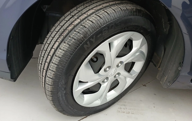imagem-https://www.socarrao.com.br/sc-vehicle-images-prod/3962229/1789796876743-1_011245.jpg