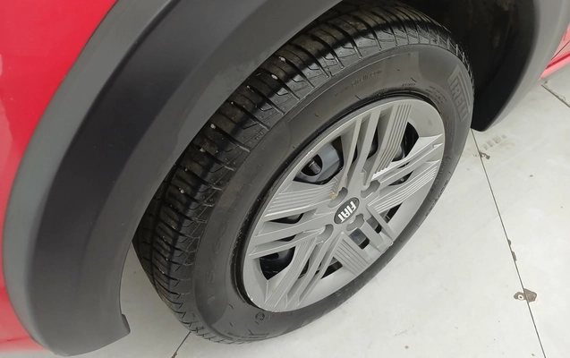 imagem-https://www.socarrao.com.br/sc-vehicle-images-prod/3962231/1789796878600-2_105127.jpg
