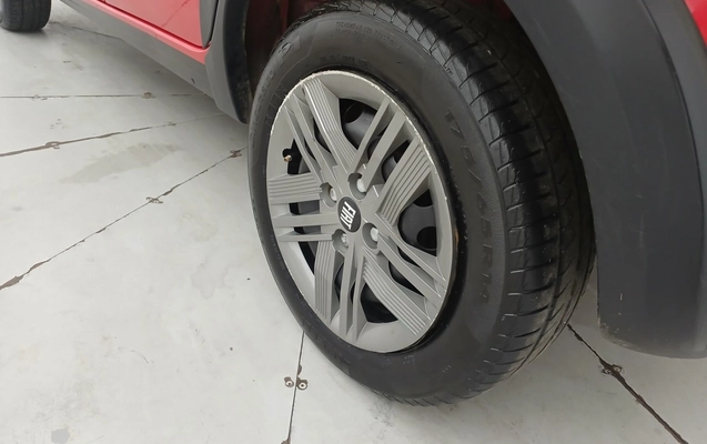 imagem-https://www.socarrao.com.br/sc-vehicle-images-prod/3962231/1789796878601-1_105128.jpg