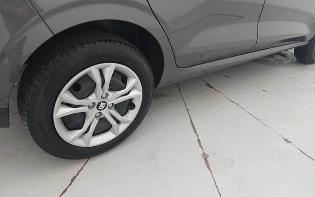 imagem-https://www.socarrao.com.br/sc-vehicle-images-prod/3962281/1789796906377-1_041140.jpg