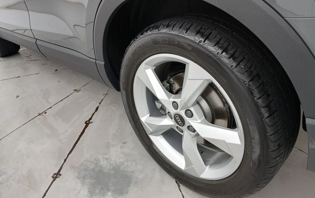 imagem-https://www.socarrao.com.br/sc-vehicle-images-prod/3962286/1789796908324-1_011459.jpg