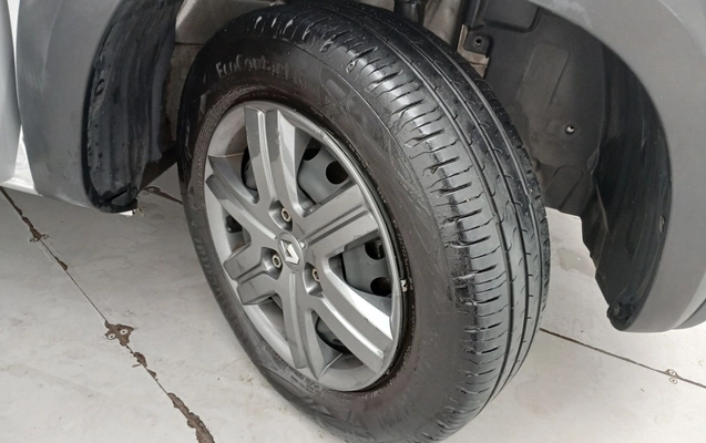 imagem-https://www.socarrao.com.br/sc-vehicle-images-prod/3962303/1789796927523-1_014836.jpg