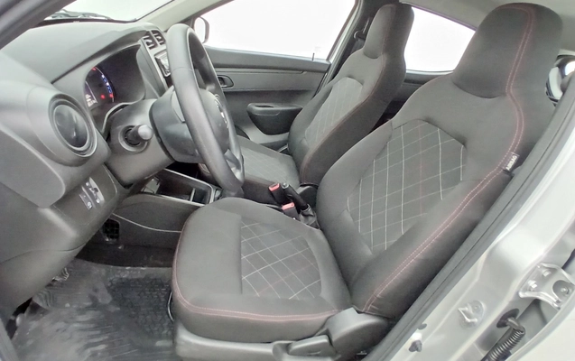 imagem-https://www.socarrao.com.br/sc-vehicle-images-prod/3962303/1789796927529-1_014840.jpg