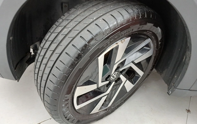 imagem-https://www.socarrao.com.br/sc-vehicle-images-prod/3962316/1789796937824-1_014550.jpg