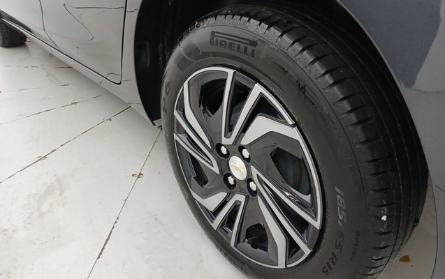 imagem-https://www.socarrao.com.br/sc-vehicle-images-prod/3962365/1789796970523-1_013935.jpg