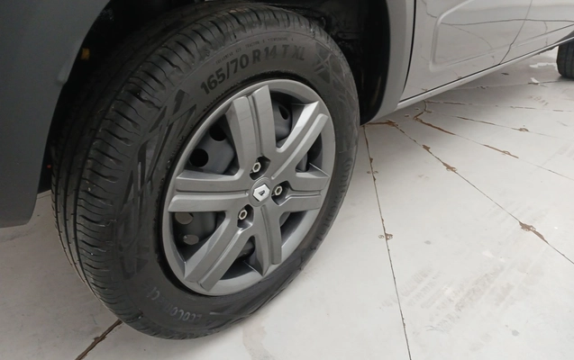 imagem-https://www.socarrao.com.br/sc-vehicle-images-prod/3962368/1789796974227-1_022449.jpg