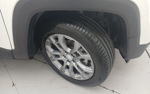 imagem-https://www.socarrao.com.br/sc-vehicle-images-prod/3962397/1789797009608-1_042424.jpg