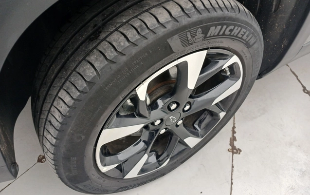 imagem-https://www.socarrao.com.br/sc-vehicle-images-prod/3962414/1789797020589-1_111315.jpg