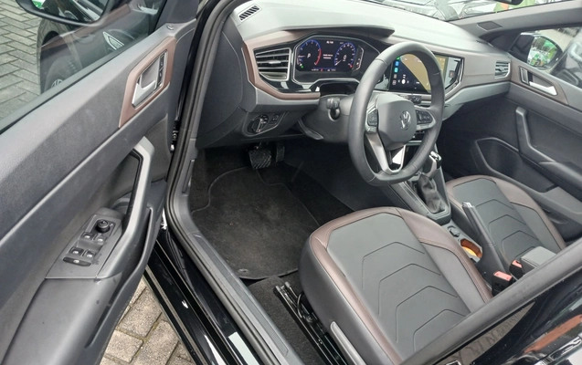 imagem-https://www.socarrao.com.br/sc-vehicle-images-prod/3962429/1789797028970-1_024805.jpg