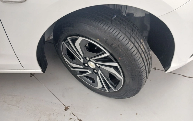 imagem-https://www.socarrao.com.br/sc-vehicle-images-prod/3962434/1789797032951-1_015200.jpg