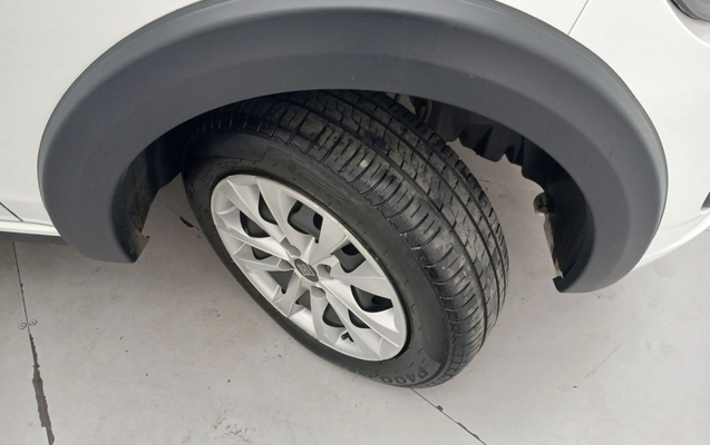 imagem-https://www.socarrao.com.br/sc-vehicle-images-prod/3962438/1789797038828-1_101543.jpg