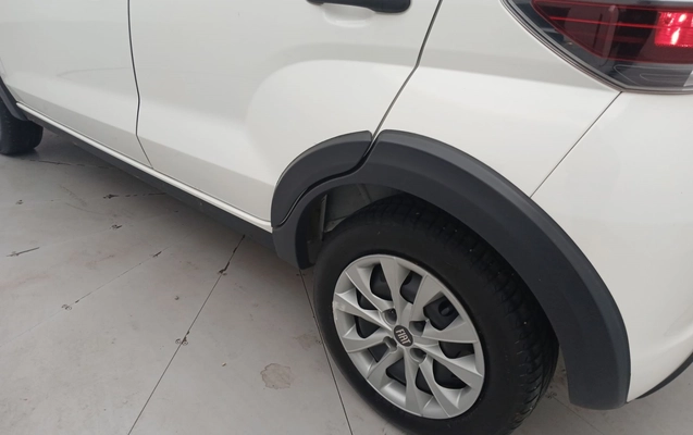 imagem-https://www.socarrao.com.br/sc-vehicle-images-prod/3962440/1789797042836-1_125555.jpg