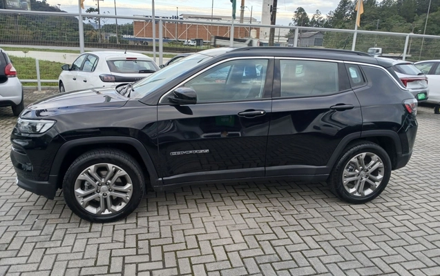 imagem-https://www.socarrao.com.br/sc-vehicle-images-prod/3962448/1789797050276-1_051201.jpg