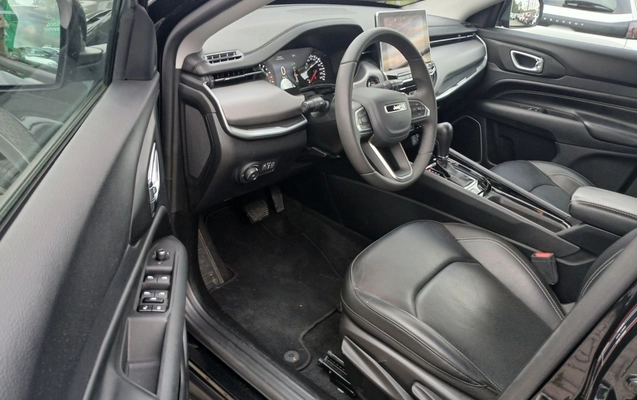imagem-https://www.socarrao.com.br/sc-vehicle-images-prod/3962448/1789797050278-1_051209.jpg