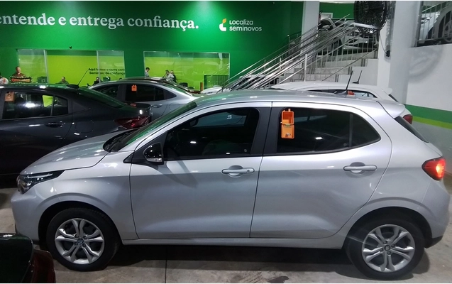 imagem-https://www.socarrao.com.br/sc-vehicle-images-prod/3962463/1789797064032-1_045823.jpg