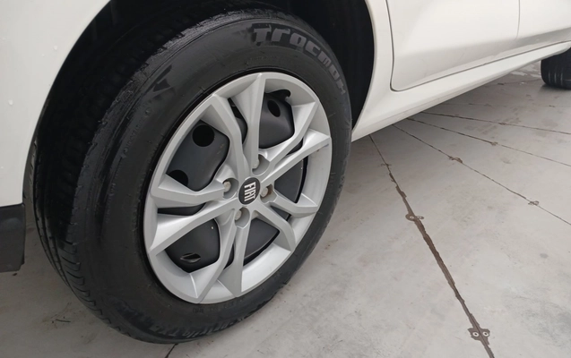 imagem-https://www.socarrao.com.br/sc-vehicle-images-prod/3962474/1789797071060-1_013119.jpg