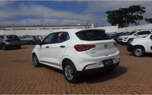 imagem-https://www.socarrao.com.br/sc-vehicle-images-prod/3962574/1789797150015-1_031529.jpg