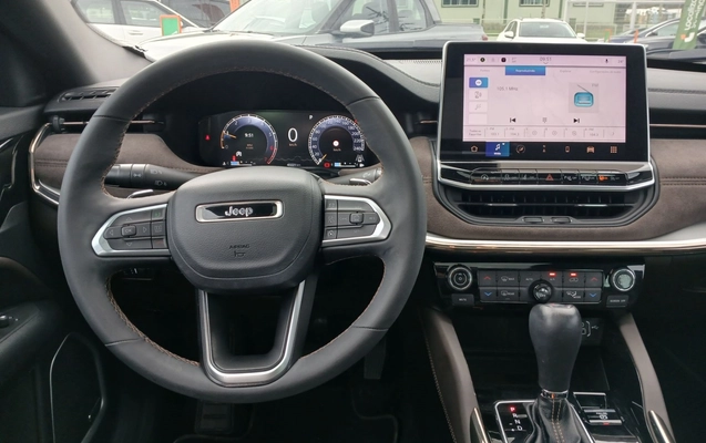 imagem-https://www.socarrao.com.br/sc-vehicle-images-prod/3962590/1789797162950-2_095833.jpg
