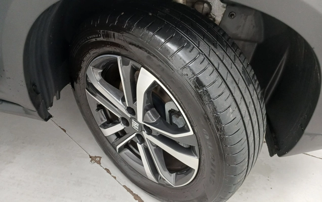 imagem-https://www.socarrao.com.br/sc-vehicle-images-prod/3962660/1789797214558-2_045639.jpg