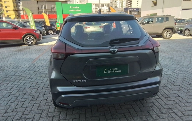 imagem-https://www.socarrao.com.br/sc-vehicle-images-prod/3962676/1789797229931-2_020743.jpg