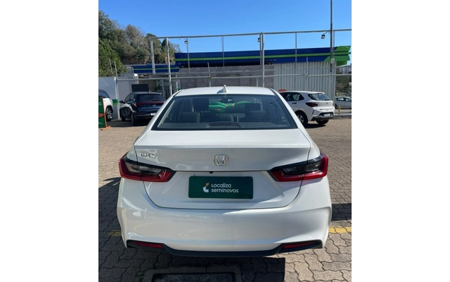 imagem-https://www.socarrao.com.br/sc-vehicle-images-prod/3962719/1789797266675-5_105119.jpg