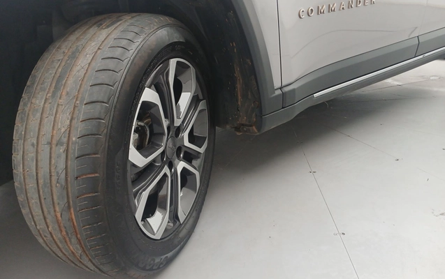 imagem-https://www.socarrao.com.br/sc-vehicle-images-prod/3962747/1789797310977-1_064649.jpg
