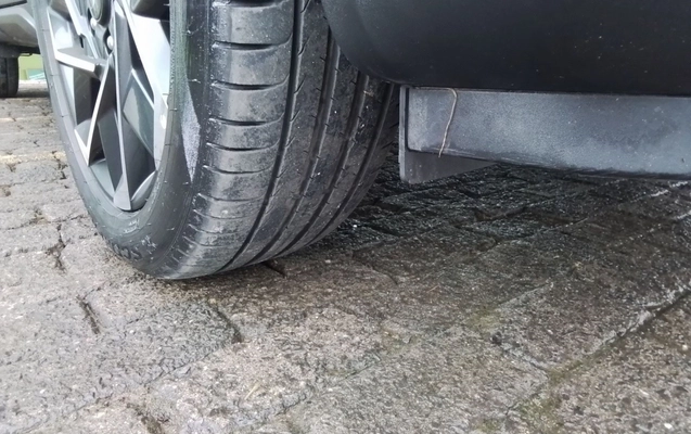 imagem-https://www.socarrao.com.br/sc-vehicle-images-prod/3962782/1789797384225-1_030134.jpg