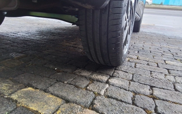 imagem-https://www.socarrao.com.br/sc-vehicle-images-prod/3962782/1789797384228-1_030135.jpg