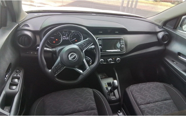 imagem-https://www.socarrao.com.br/sc-vehicle-images-prod/3962839/1789797439329-1_113021.jpg